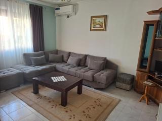 Tirana Stay Apartment - 8