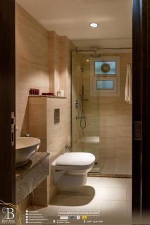 Bristol Hotel Long Stayer - 2