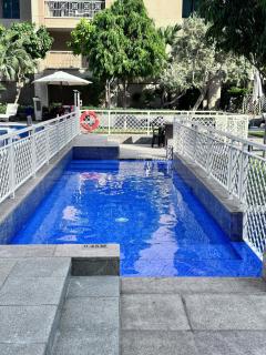 Simply Comfort Vacation Homes Rental Chic Downtown Studio Few Steps to Burj Khalifa - 4