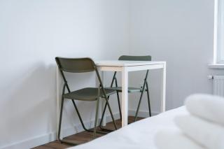 Rynek Jeżycki Studios by BookingHost - 1