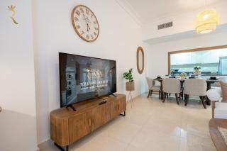 2BR Home Style in Yas Island - 4