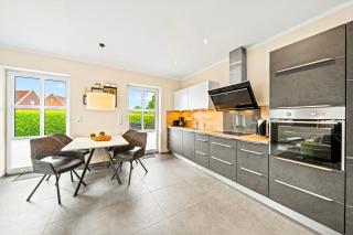 Feerjenkoje, hochwertig mit 2 Schlafzimmern und großem Garten - 3