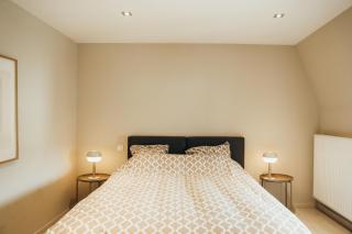 Liège Carré, Duplex 8p - 8