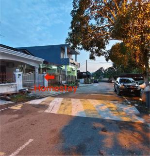 Kulai Taman Desa 4R8Pax near 99speedmart, cowboy - 8