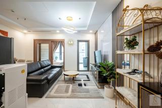 Riverside Skyline Stay at Landmark 81 - 4