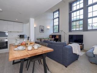 Pass the Keys Old School House - Luxury Family Xmas - Pool Table - 5