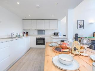 Pass the Keys Old School House - Luxury Family Xmas - Pool Table - 4