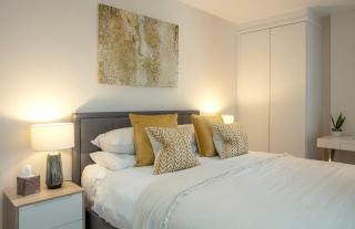 Westminster 2 bed 2 bath apartment with Air-Con - Londra - 9