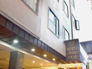 Hotel O Grand Star - 9