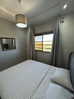 Appartement Luxueux, 2 chambres, à 300m de la Gare de train - 3