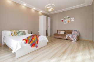 Grand Luxe Apartment - 8