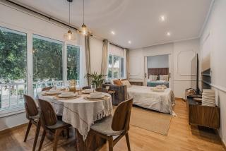 NEW Refurbished Modern Apartment - 8