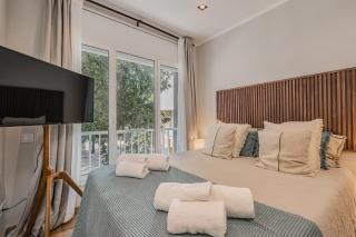 NEW Refurbished Modern Apartment - 4