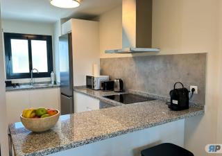 007 Apartamento con vistas al mar y terraza - 4