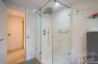 Beachfront, sea views, swimming pool, 3 bedrooms - 3