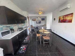 Modern 3-Bedroom Apartment with Pool - 4