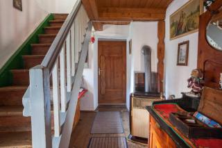 Mountain-view Cottage Sleeps 15 -Balcony -Pets Ok - Bicheln - 2