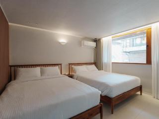 Marie's House 201 Hongdae - 3