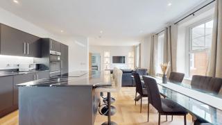 Luxury Penthouse Duplex - 0