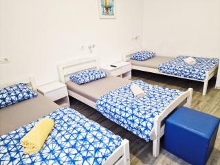 Split Center Stay - 8