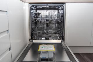 Maple - Telford House - With Parking - 2