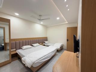 Hotel Kavita Inn - 4