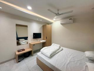 Hotel Kavita Inn - 2