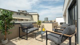 Manu Art Living Edition - 1