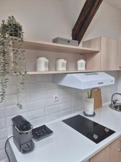 City Nest Apartments NS - 3