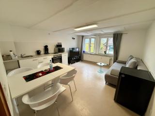 Modern wohnen im Fachwerkhaus im Herzen Wolfhagens - 2 Schlafzimmer, Parkplatz - 7