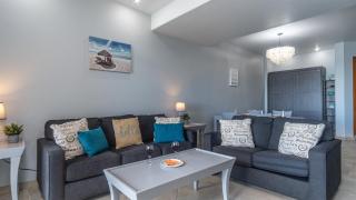 Las Palomas Phase II Coronado 605 Exceptional Oceanfront Unit - 7