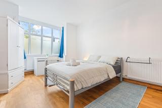 Large 5-Bed Home for Contractors in Headington - 5