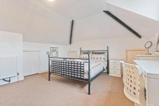 Large 5-Bed Home for Contractors in Headington - 3