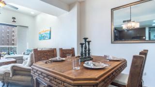 Beautiful 1 BR 1BA Las Palomas Cabrillo 602 - 1