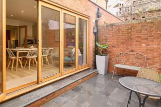 Host & Stay - Aurora - 8