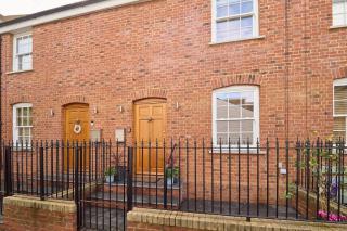 Host & Stay - Aurora - 5