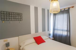 Alondras Park - Sleeps 2 - Parking - Pool - 6