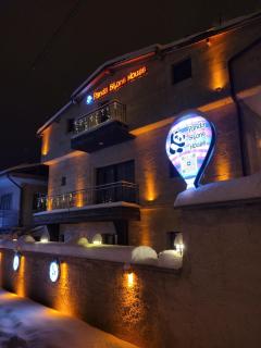 Panda Stone House - 5