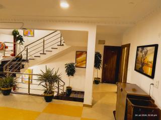 Hotel Abhinandan - 1