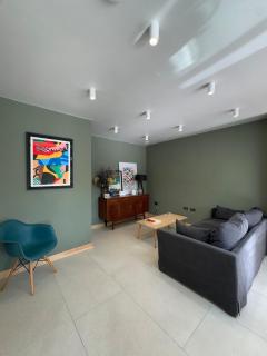 Secluded 2-bed and garden - 5