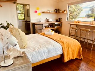 Floriana on Church - Oneroa - 3