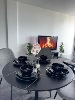 CBD COZY Apartment - 6