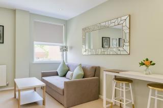 Lady Peckett's Yard - Free Parking - Central Apt - 1