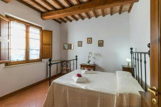 Rural Apartment With Views Of Lake Trasimeno - 3