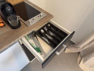Modernes Serviced Apartment Groß-Zimmern - Parkplatz - 7
