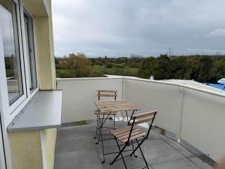 Modernes Serviced Apartment Groß-Zimmern - Parkplatz - 4