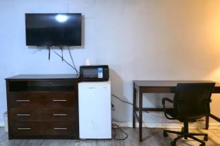 Holiday Motel by Belvilla Cleveland, TN - 4