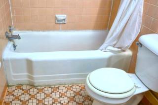 Holiday Motel by Belvilla Cleveland, TN - 6