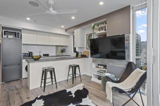 The Urban Glasshouse, Lvl 12, Lap Pool, Spa, Sauna - 8