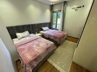 Apartment with garden, 4BR, Zed Park view-compund - 4